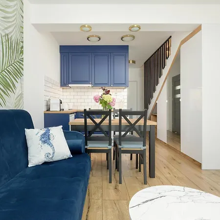 Akwamaryn ريفال